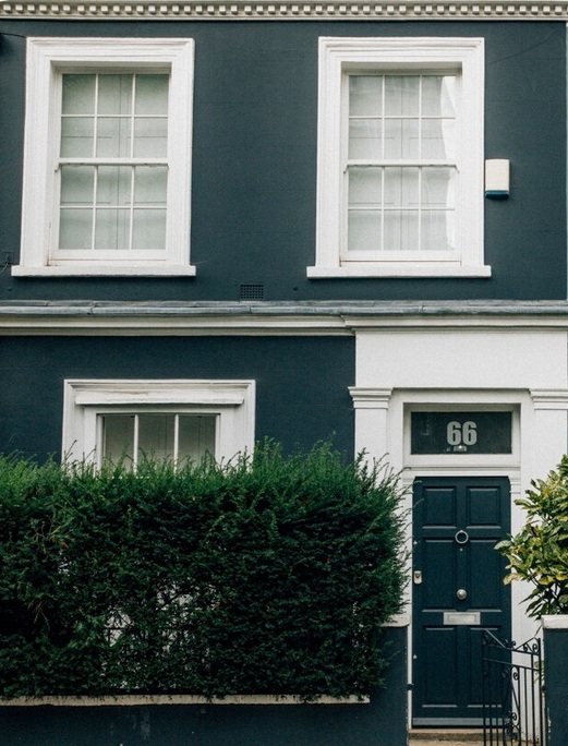 Revalorización de Activos en Valencia: Rehabilitación de Fachadas y Cubiertas con Europa 9