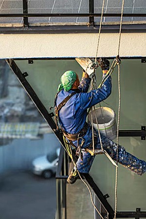 Mantenimiento Vertical de Invierno en Valencia | Reparaciones sin Andamios Europa 9